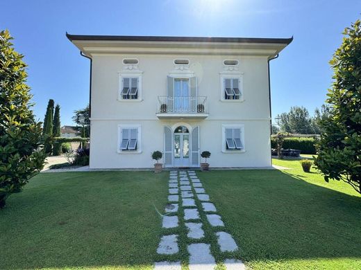 Villa in Capannori, Provincia di Lucca