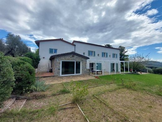 Country House in Impruneta, Florence