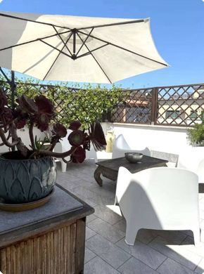 Penthouse w Rzym, Lazio