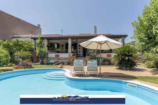 Villa in Pozzuoli, Naples