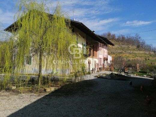 Country House in Salussola, Provincia di Biella