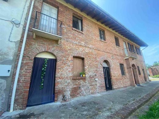 Загородный Дом, Nicorvo, Provincia di Pavia