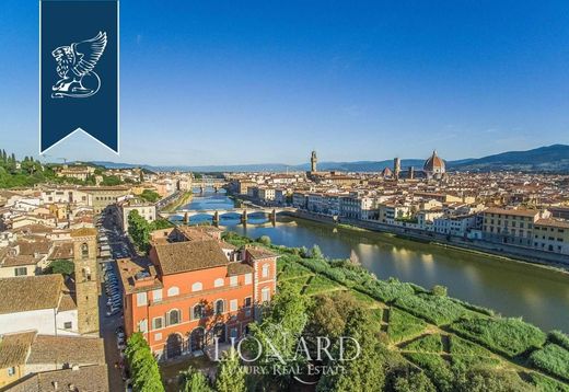 Florence, Province of Florenceのアパートメント