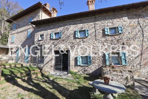 Villa in Serramazzoni, Provincia di Modena