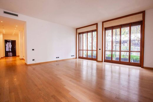 套间/公寓  米蘭, 米兰省