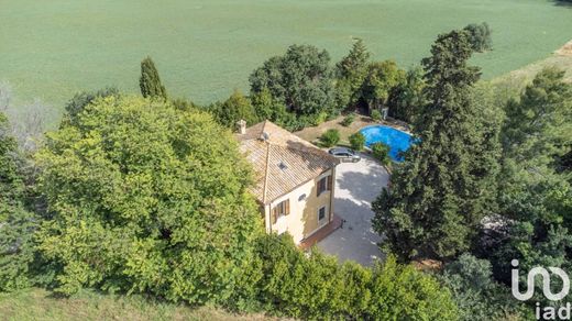 Villa in Osimo, Provincia di Ancona