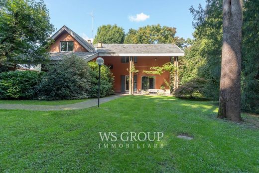 Appartement in Monza, Provincia di Monza e della Brianza