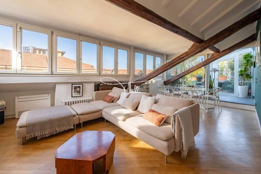 Appartamento a Milano, Lombardia