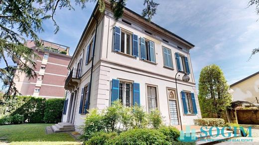 Villa in Lomazzo, Provincia di Como