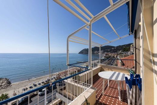 Appartement in Laigueglia, Provincia di Savona