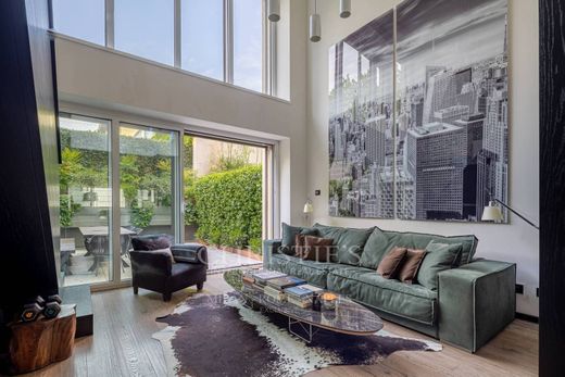 Apartment in Milan, Lombardy