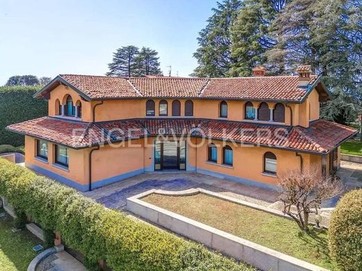 Villa - Cantù, Provincia di Como