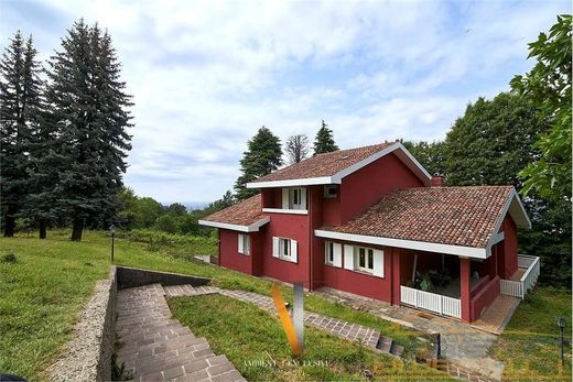 Villa in Montevecchia, Provincia di Lecco