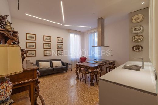 Apartment / Etagenwohnung in Venedig, Venetien