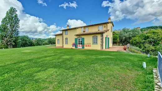 Country House in Montecarlo, Provincia di Lucca