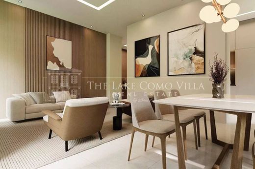 Apartment / Etagenwohnung in Menaggio, Provincia di Como