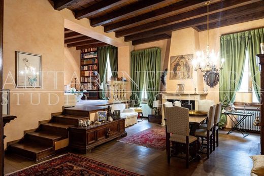 Apartment in Padua, Veneto