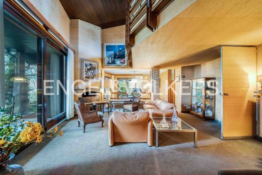 Βίλα σε Varese, Provincia di Varese