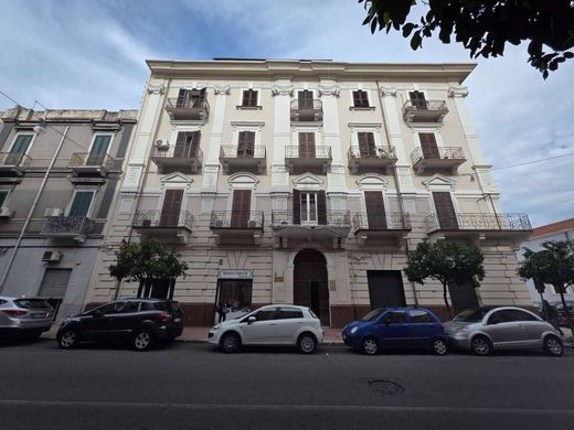 Residential complexes in Taranto, Provincia di Taranto