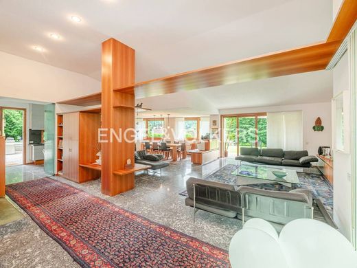 Villa in Carimate, Provincia di Como