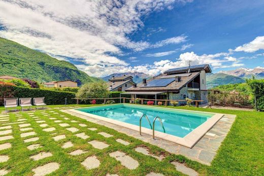 Villa a Colico, Lecco