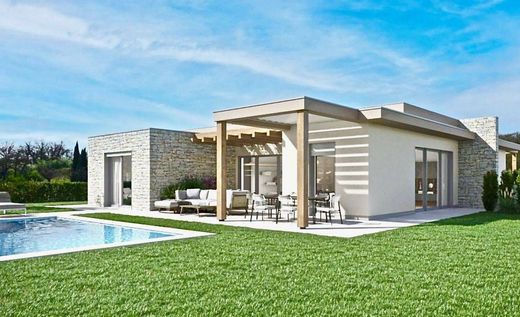 Villa en Desenzano del Garda, Provincia di Brescia