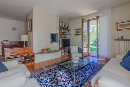 Villa in Cantù, Provincia di Como