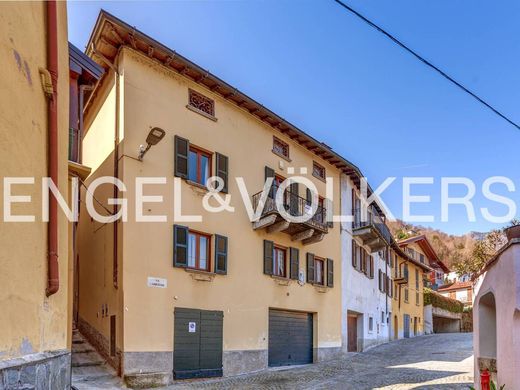 Luxury home in Dongo, Provincia di Como