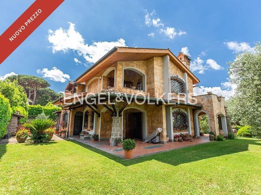Villa a Rocca di Papa, Roma