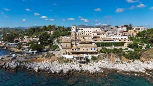 Apartment in Santa Flavia, Palermo