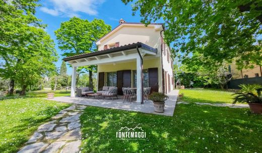Casa di lusso a San Costanzo, Pesaro e Urbino