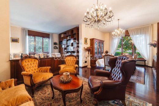 ‏וילה ב  Nerviano, Città metropolitana di Milano