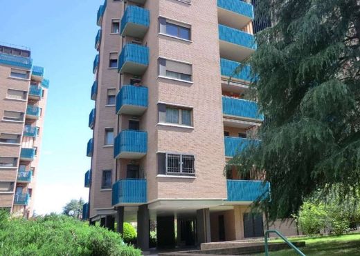 Apartment / Etagenwohnung in Casalecchio di Reno, Bologna