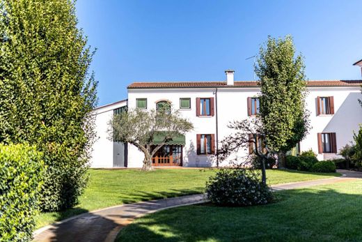 Villa in Noventa Vicentina, Provincia di Vicenza