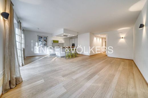 Apartment / Etagenwohnung in Bozen, Südtirol