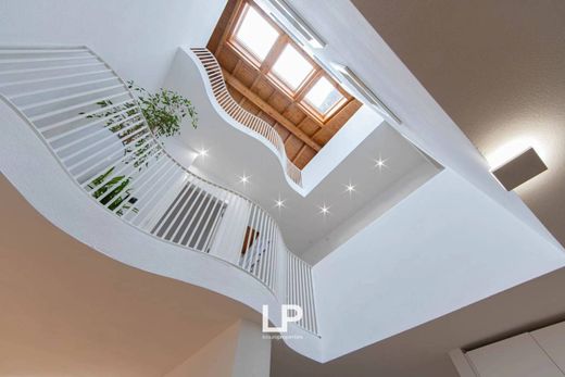 Casa de luxo - Arona, Provincia di Novara