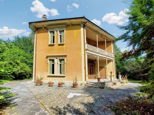 Villa en Lurate Caccivio, Provincia di Como