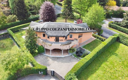 Villa in Carimate, Provincia di Como