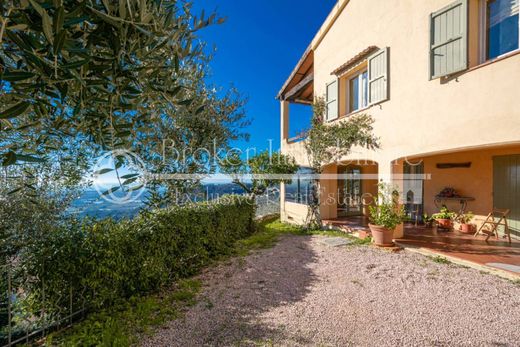 Villa a Massarosa, Lucca