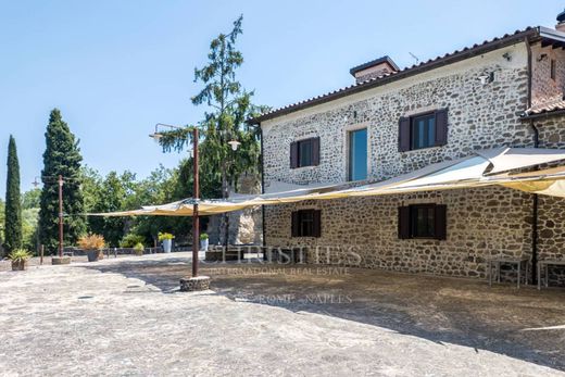 Country House in Tivoli, Rome