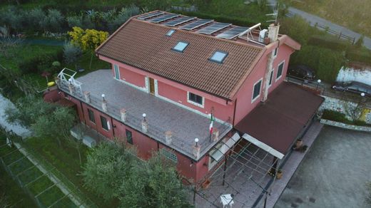 Villa a Salerno, Campania