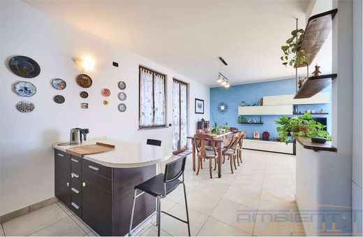 Terraced house in Robbiate, Provincia di Lecco