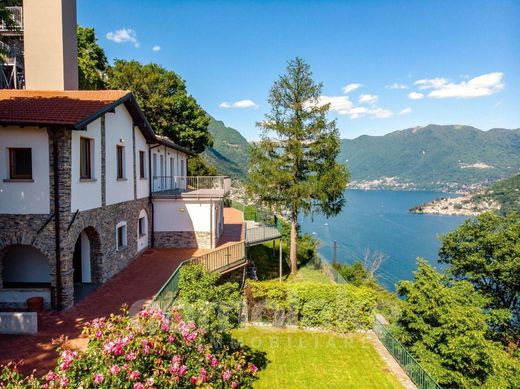 Villa a Cernobbio, Como