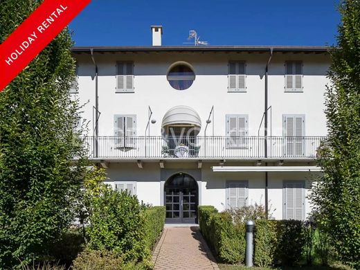 Appartement in Ispra, Provincia di Varese