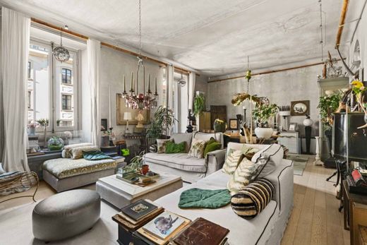 ﺷﻘﺔ ﻓﻲ ميلانو, Città metropolitana di Milano