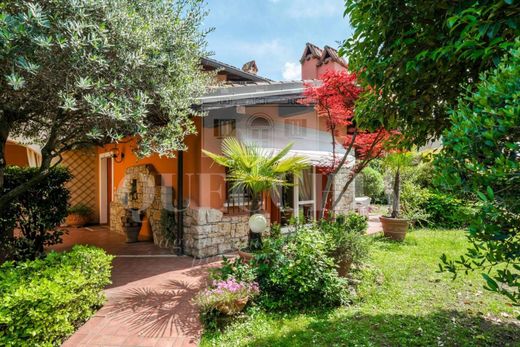 Villa in Brescia, Provincia di Brescia
