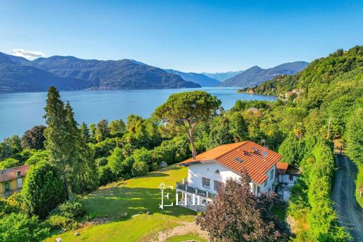 Villa in Brezzo di Bedero, Provincia di Varese