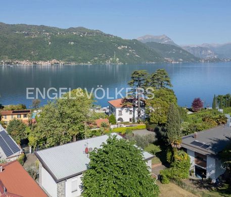 Villa in Mandello del Lario, Provincia di Lecco