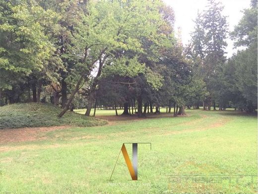 Villa in Voghera, Provincia di Pavia