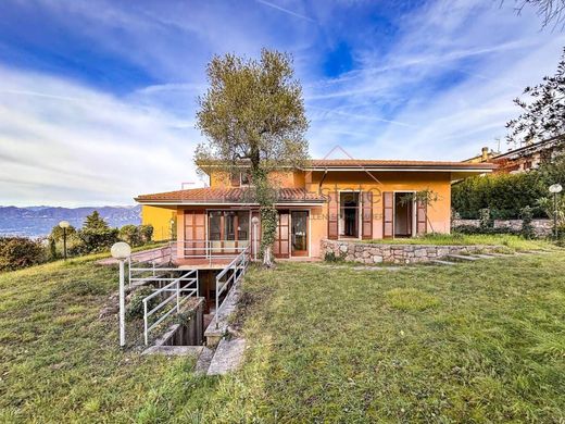 Villa in Torri del Benaco, Provincia di Verona